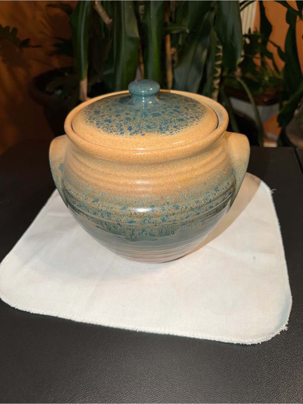 🏺 Vintage Haeger American Pottery Lidded Vessel – Blue & Tan Glaze